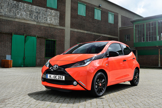 Toyota Aygo mit x-touch Multimediasystem