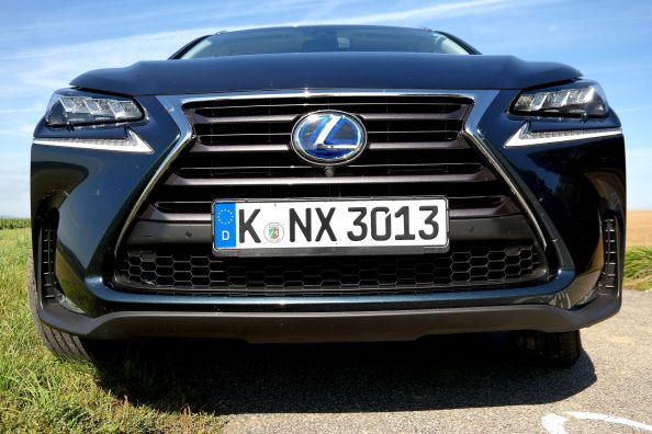 Lexus NX 300h