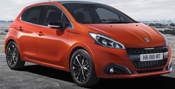 Peugeot 208/2015