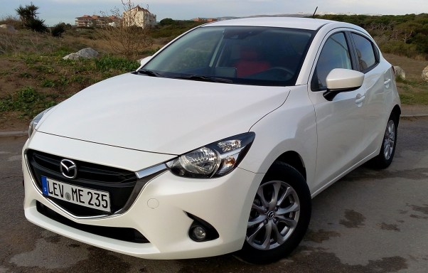 Mazda2 3
