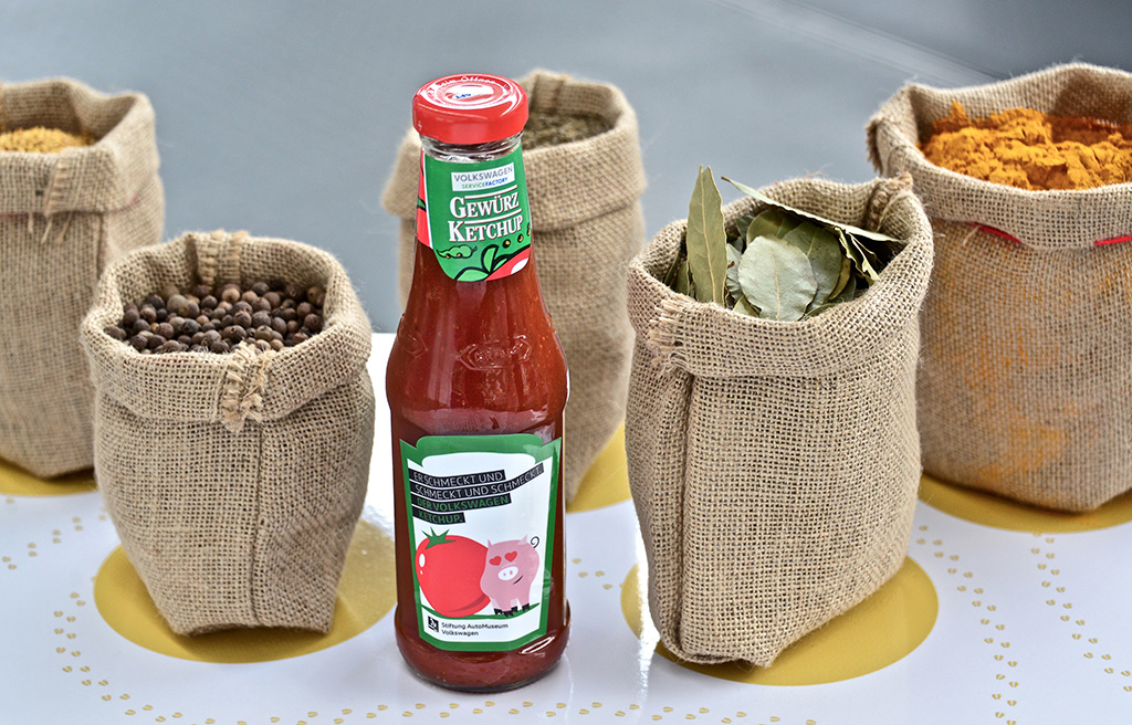 Sie schmeckt und schmeckt und schmeckt. Die Volkswagen Currywurst