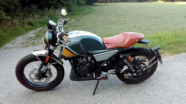 Mondial HPS 125i
